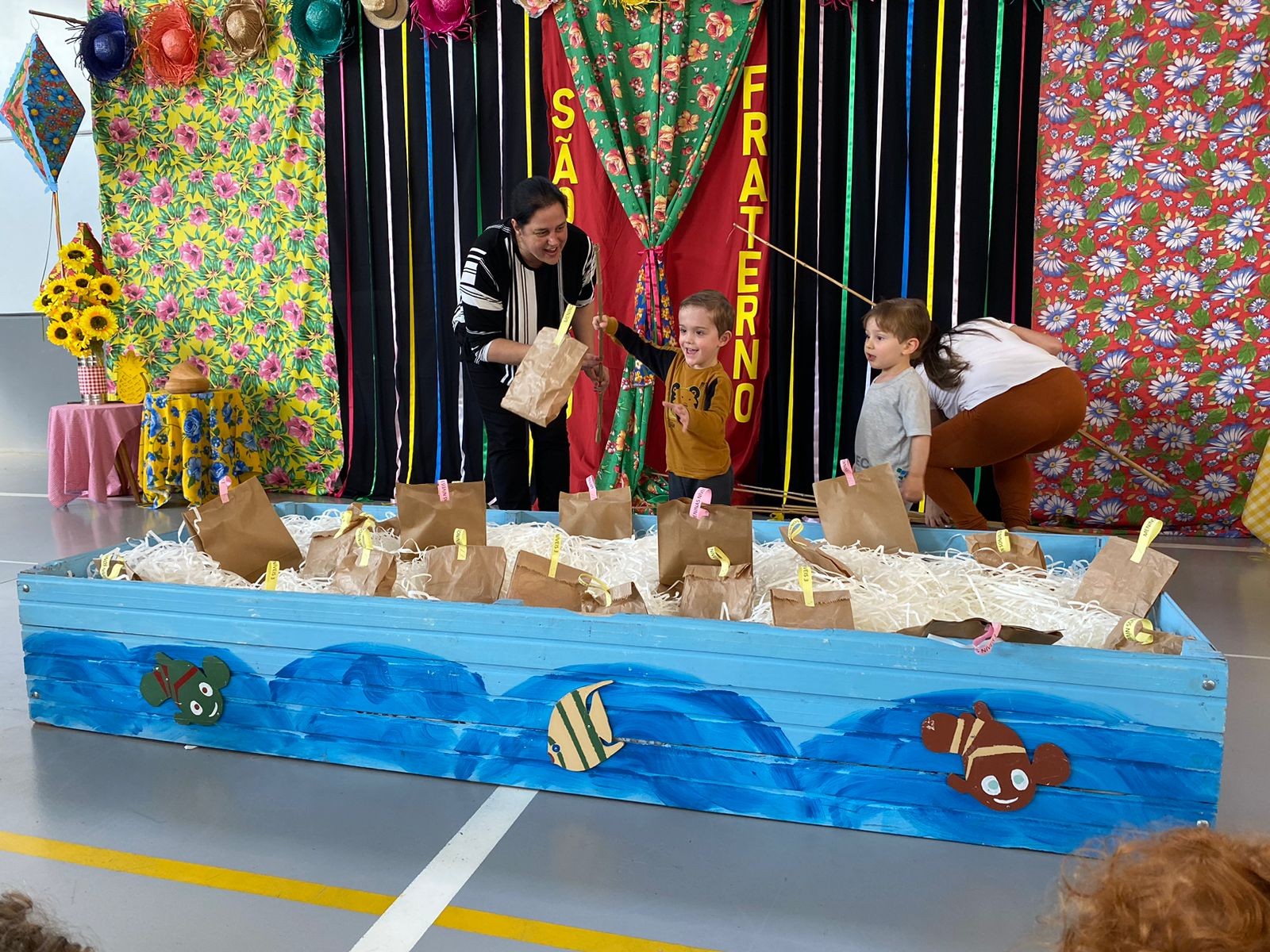 São João Fraterno - Tarde de brincadeiras com a Educação Infantil